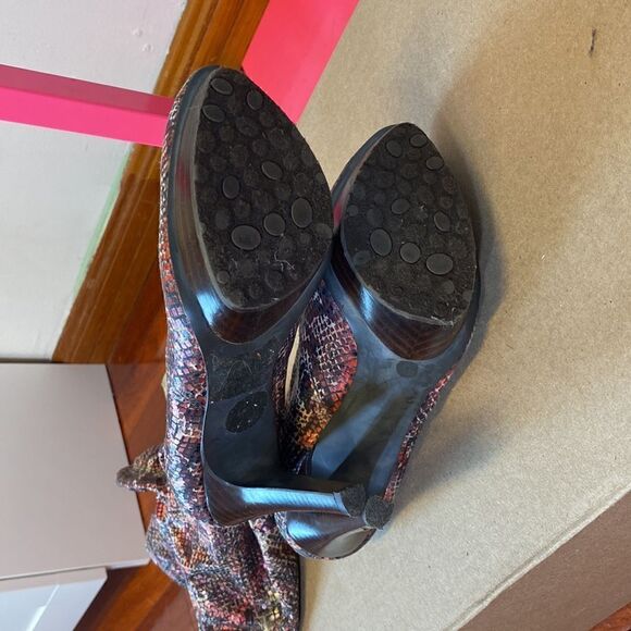 Carlos Santana Tall Boots 5.5 Platform High Heels Snake Reptile Stretch Fit Sexy - Picture 11 of 11